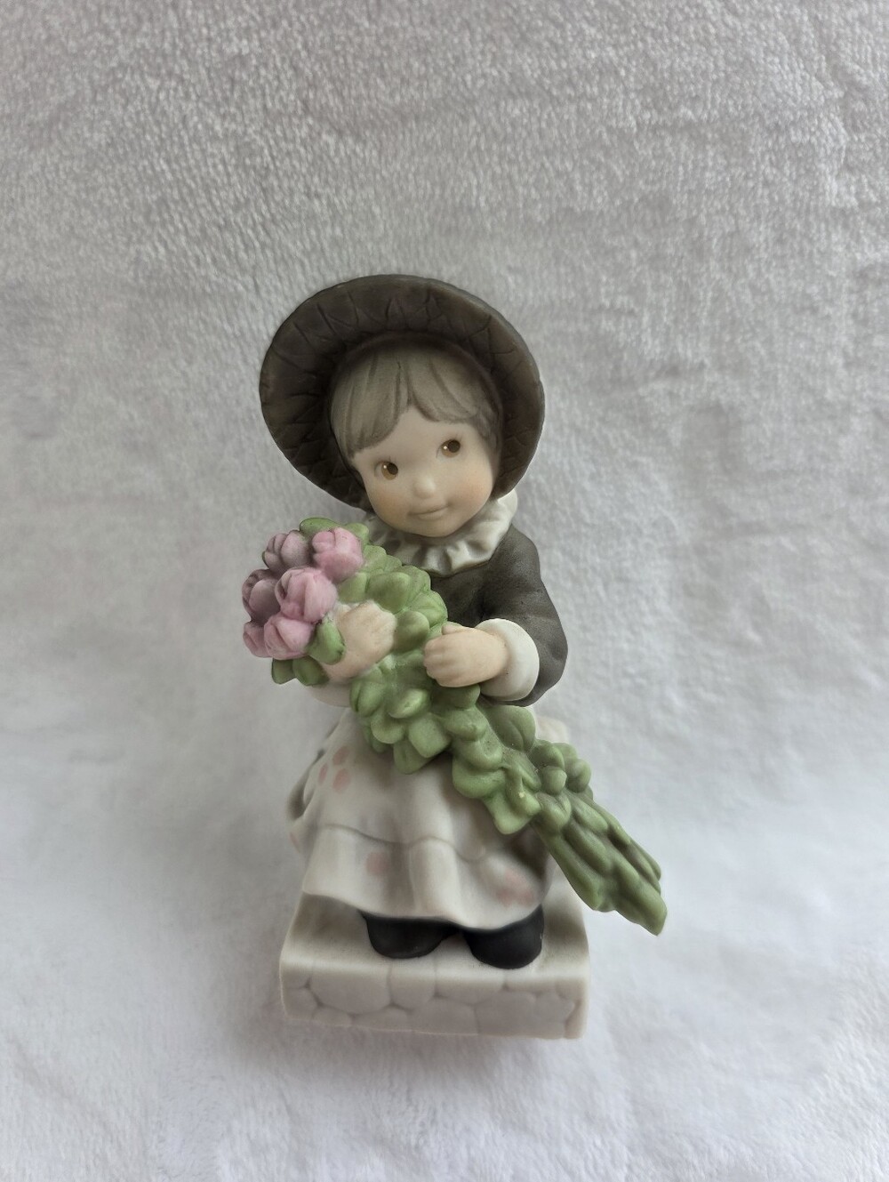 Enesco Kim Anderson Collection "One of Life's Sweetest Moments..." #472409